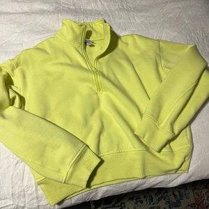 Cropped quarter zip